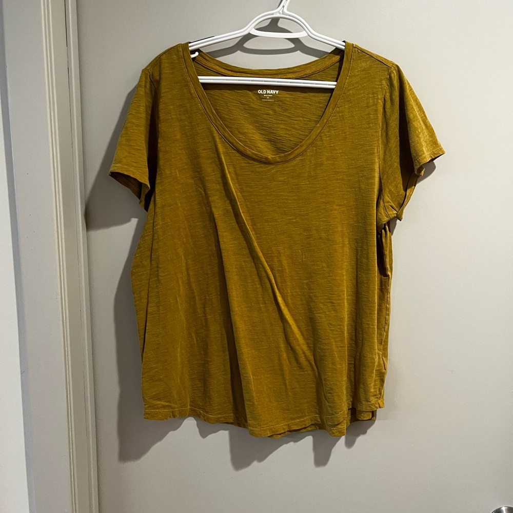 XL Old Navy shirt